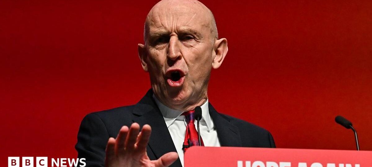Economy grew 0.1% in August ahead of chancellor's first Budget