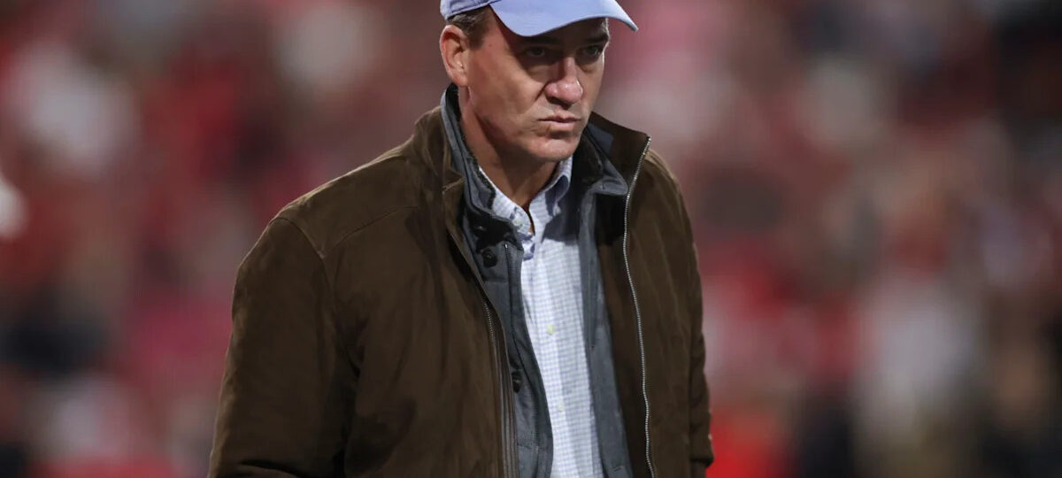 Peyton Manning a favorite candidate for Colts’ GM job