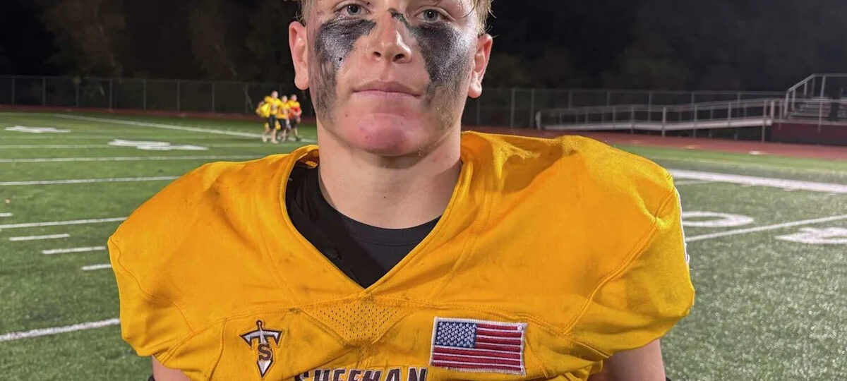 Sheehan football builds 25-point halftime lead, then holds off Platt rally for win