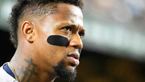 Braves’ Ronald Acuna Jr. fights back tears after unprecedented boos rain down on dreadful NLDS performance