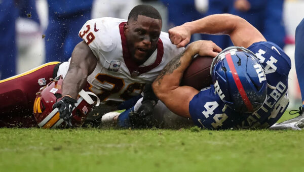 Studs and Duds from Commanders shocking tie vs. Giants