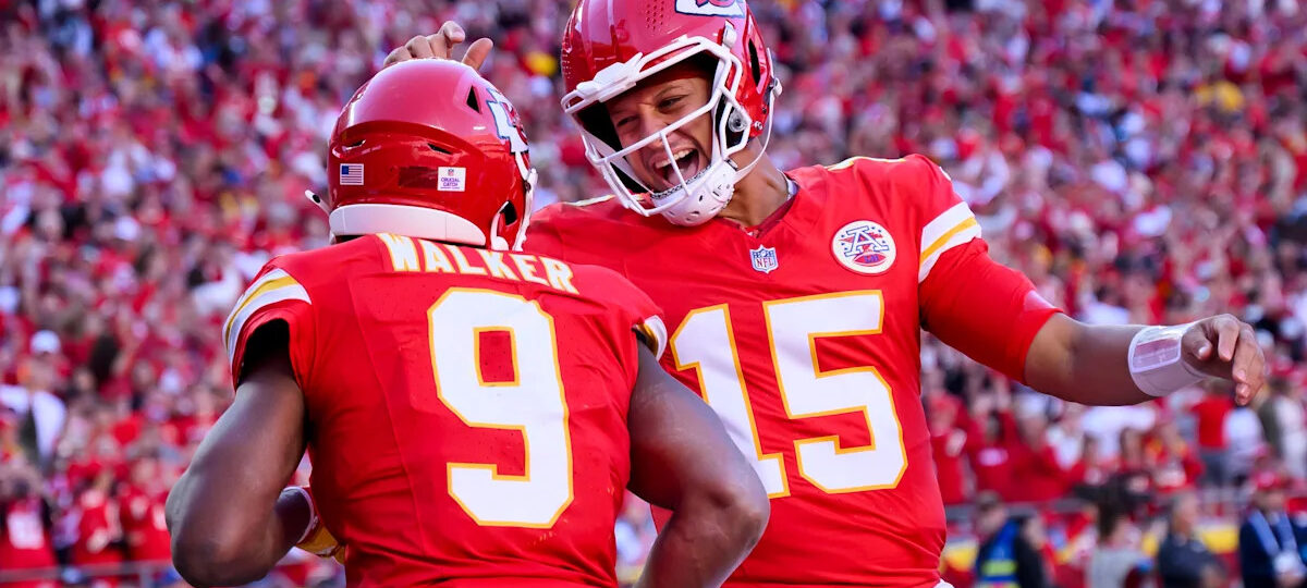 Week 7 lineup questions? Fantasy Football Live has you covered on Sunday morning with last-minute start/sit advice