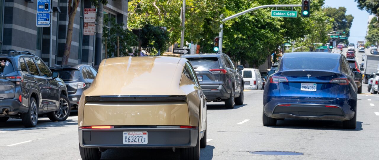 Tesla Robotaxi users are reporting strange routing choices as the service expands