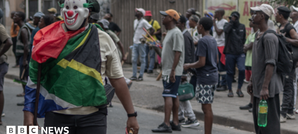 Crowd of 50 beats foreigner to death in South Africa