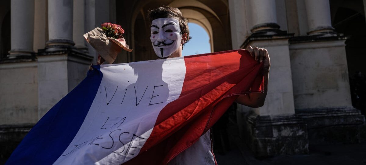 Fires, barricades, and fraternité: 7 photos show the scale of the protests sweeping France