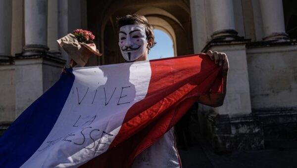 Fires, barricades, and fraternité: 7 photos show the scale of the protests sweeping France