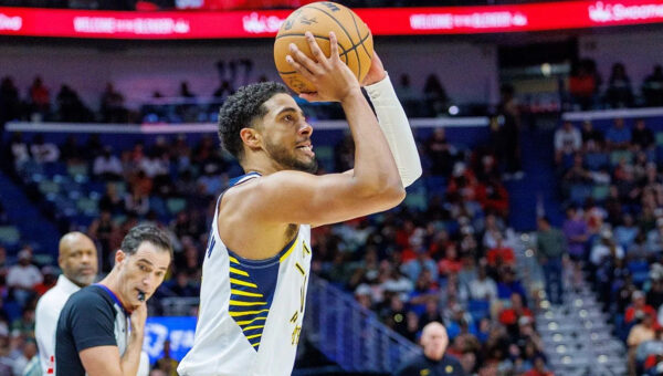 Tyrese Haliburton, Derik Queen have to be separated after verbal altercation in Pacers-Pelicans