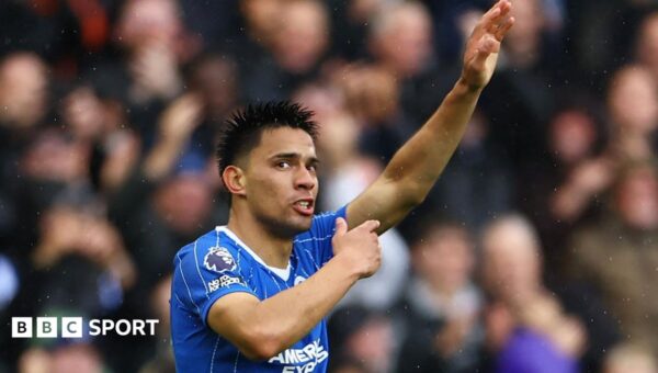 Shades of Barca and Beckham – Brighton aim to maintain superb start