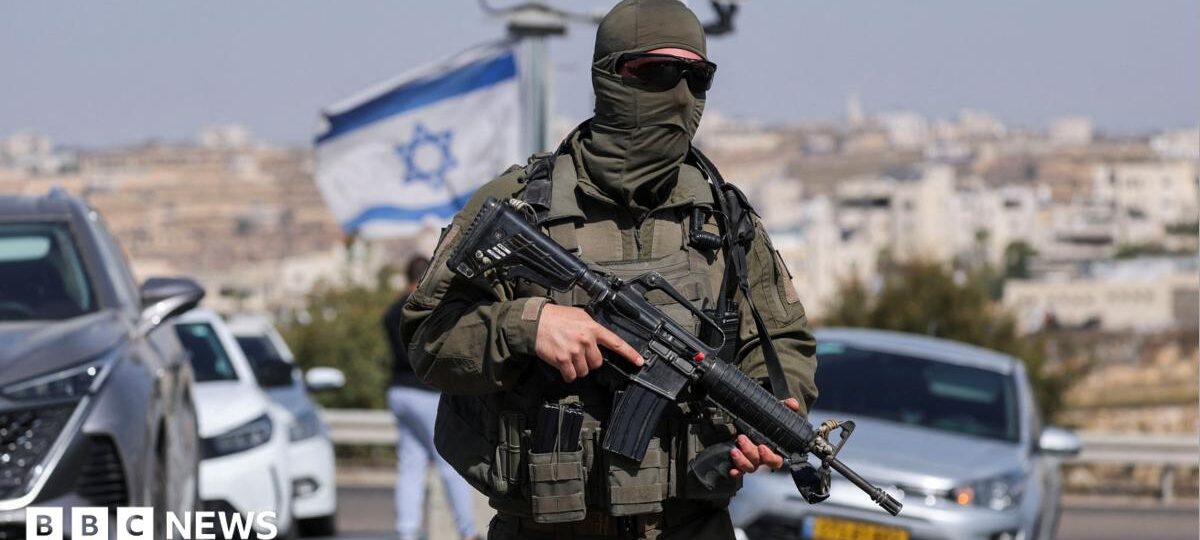 Five Israelis wounded and two suspected Palestinian attackers killed in West Bank shooting