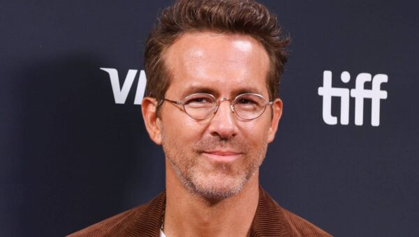 Ryan Reynolds’ Fan-Favorite Rom-Com Officially Hits Apple TV’s Top 10
