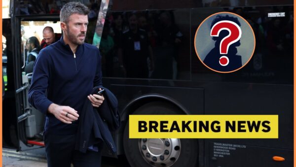 Ex-Premier League star a “serious option” to replace Carrick as Manchester United manager
