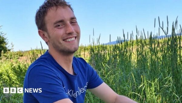 Coroner warns of risk of future deaths at mental health unit where patient was killed