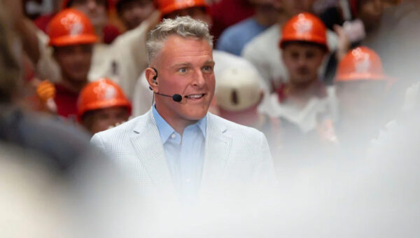 Pat McAfee insists he doesn’t want Troy Aikman’s ‘MNF’ job