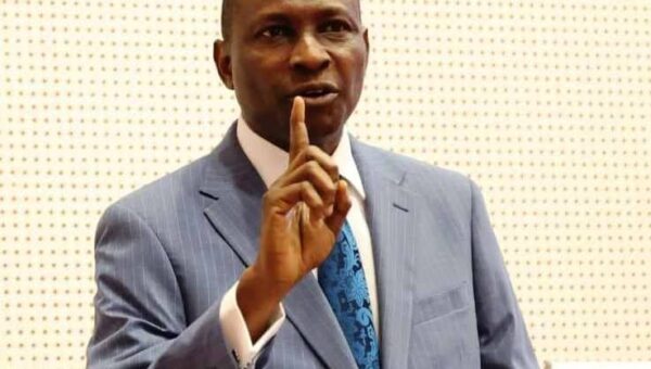 Help in war against corruption, scam – EFCC to pastors, Imams, traditional rulers, others