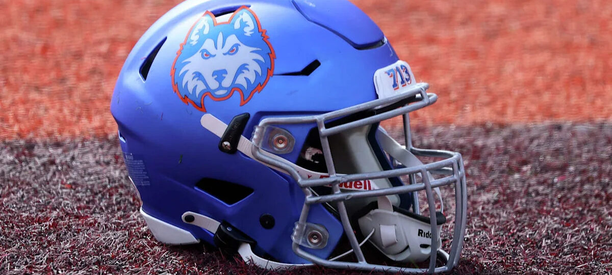 Lamar dominates second half to end Houston Christian's winning streak