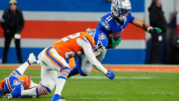 Jaxon Smith-Njigba is dominating the NFL receiving race
