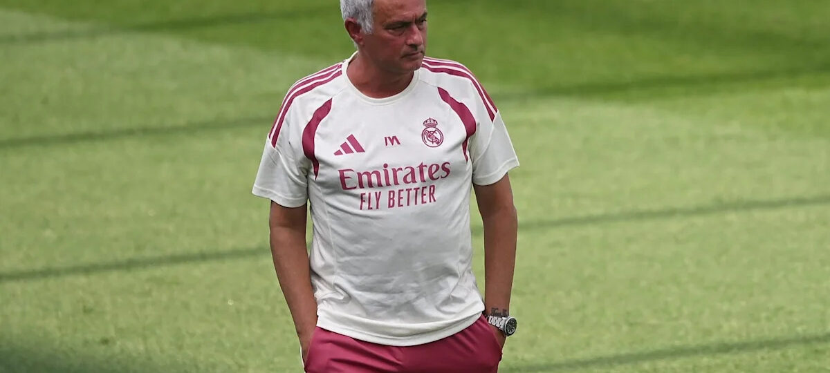 Mourinho has no plans to change 28-year-old Real Madrid star’s secondary role – report