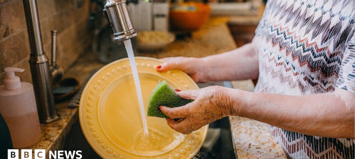 Airbnb hosts can no longer make guests strip beds and wash dishes under new rules