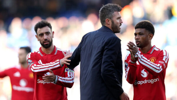 “A stepping stone”: Gary Neville sees shoots of recovery for Man United in 1-1 draw with Leeds