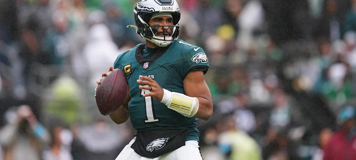 Eagles QB Jalen Hurts ruled out for Week 6 after blood clot found in his leg, not expected to go on IR