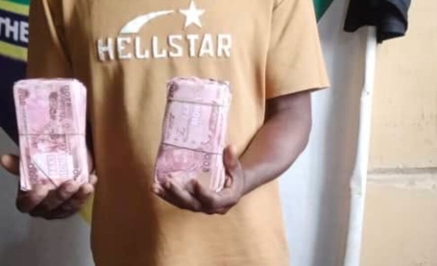 Police raid fake Naira production point in Aba, apprehend suspect