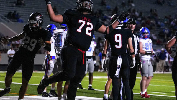 Central Texas Week 7 football scores: District races begin to take shape in Austin area