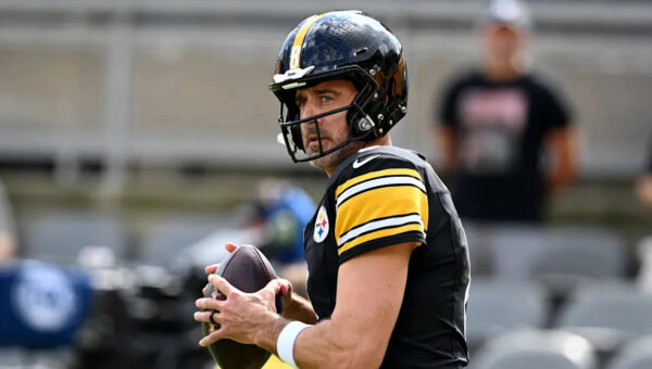 Three Stats That Show Steelers QB Aaron Rodgers Is Having Best Non-Packers Season of Career