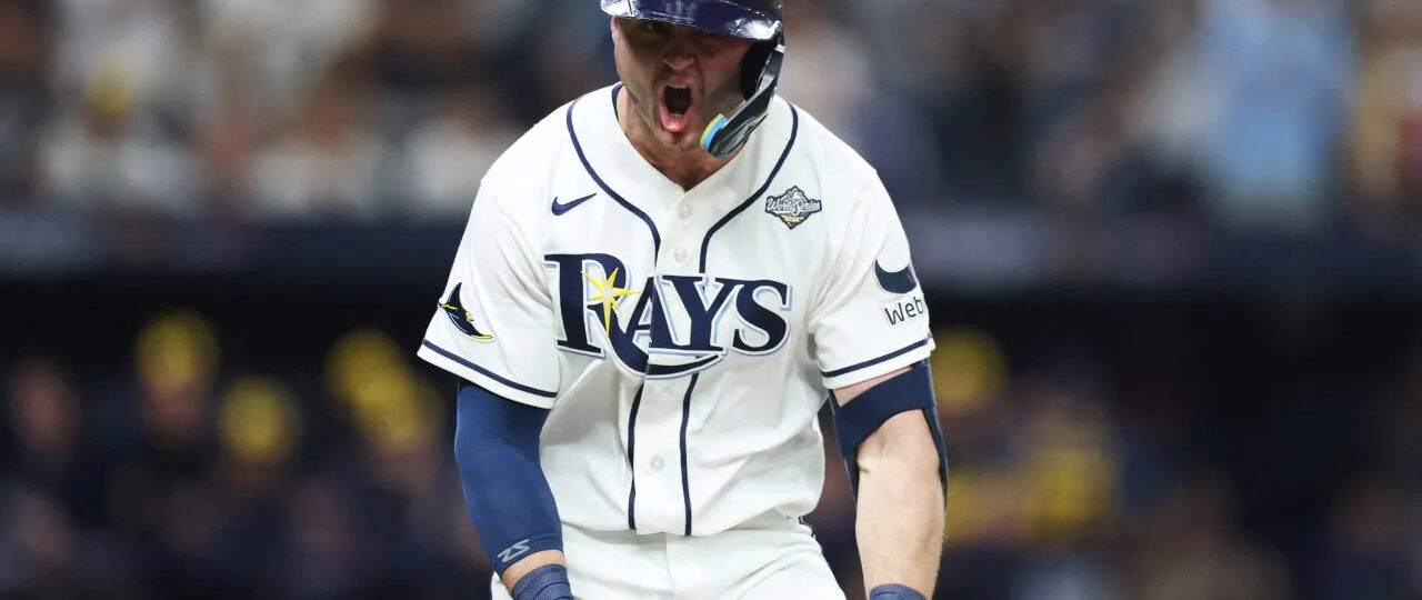World Series Game 4 final score, results: Rays walk-off Brewers in 12th to keep season alive