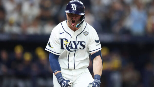 World Series Game 4 final score, results: Rays walk-off Brewers in 12th to keep season alive