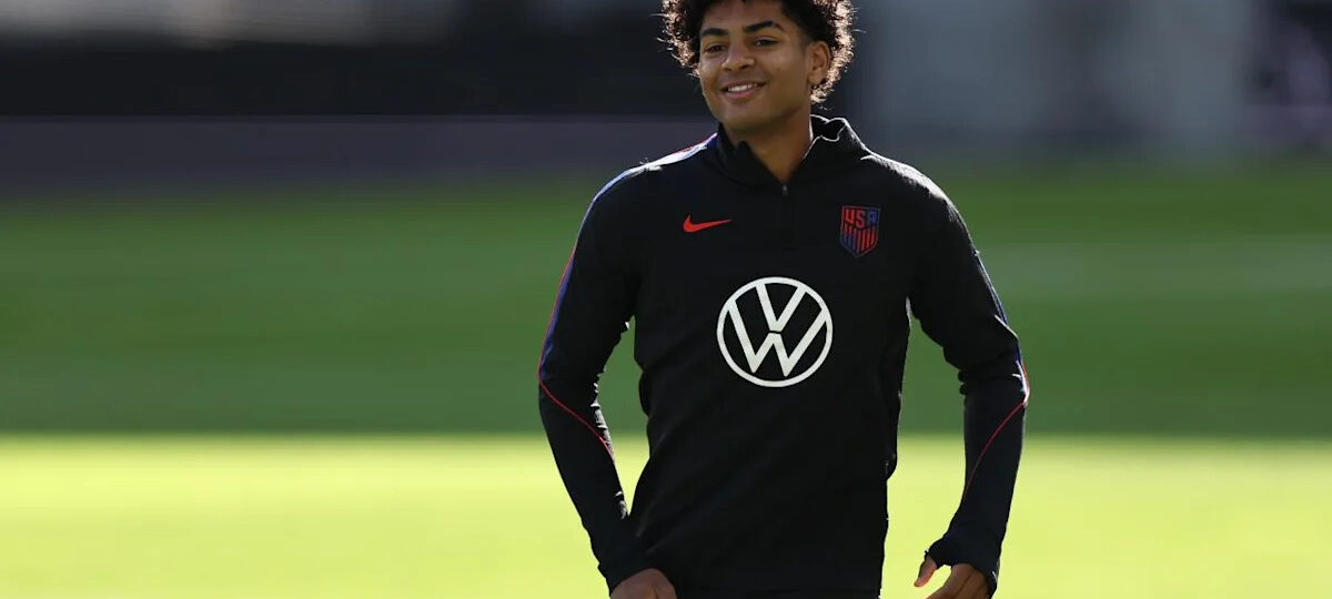 Dortmund boss comments on 17-year-old Mathis Albert’s future amid Manchester City links