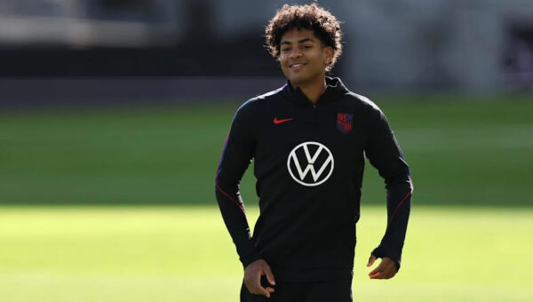 Dortmund boss comments on 17-year-old Mathis Albert’s future amid Manchester City links