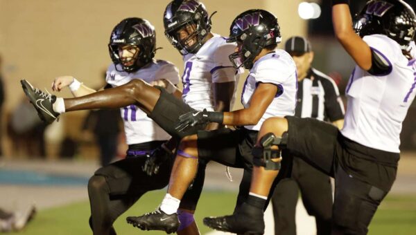 Warren holds off Stevens with second half push and waits for playoff fate
