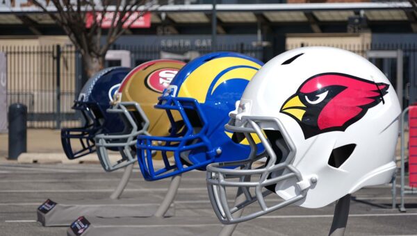 NFL rumors: Seahawks, 49ers strike in NFC West trade deadline arms race. Will Rams be next?