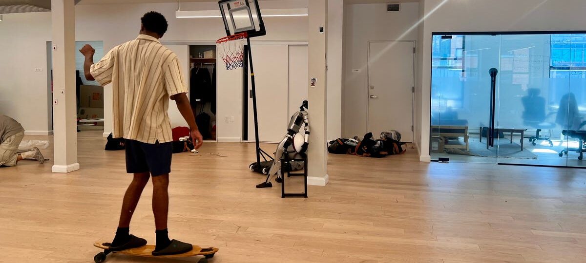 I visited a coworking space where startup founders with tiny teams pay $9K a month to be around each other