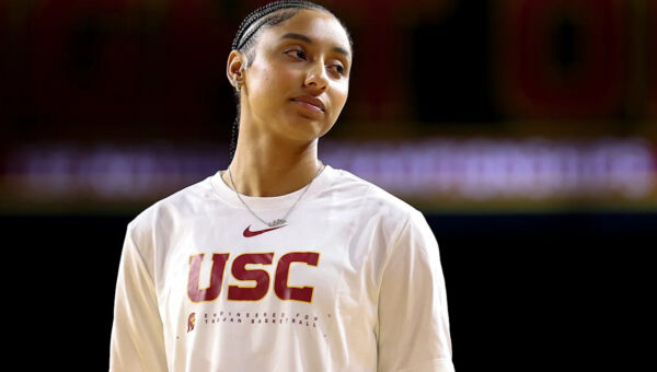 JuJu Watkins' return powers USC to No. 3 as UCLA begins title defense at No. 12 in Coaches Poll