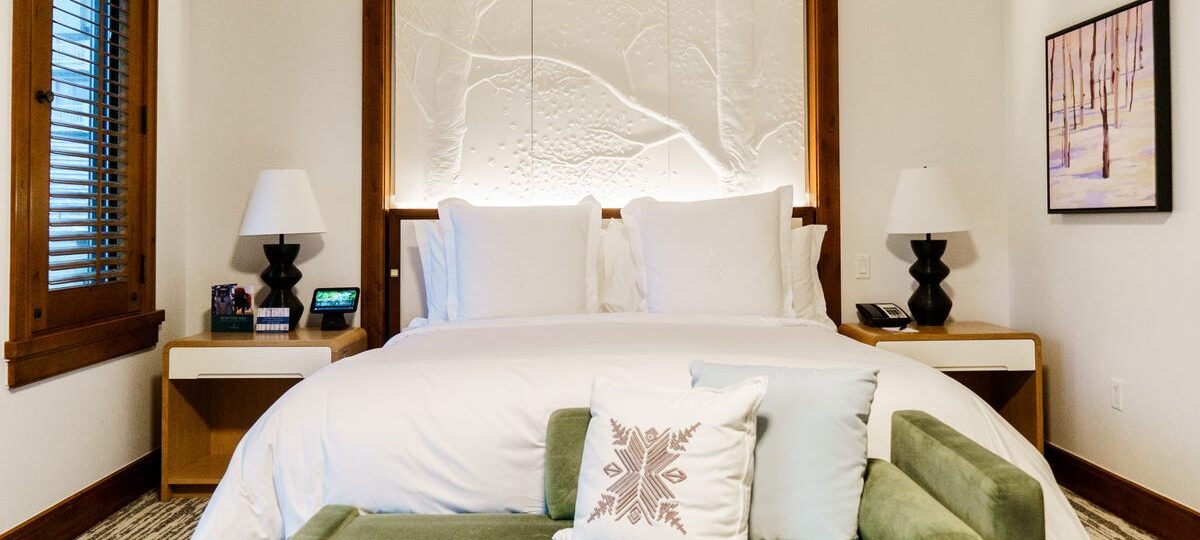 I stayed at a 5-star Four Seasons hotel in Jackson Hole, Wyoming. My $1,000-a-night room felt like a skier's sanctuary.
