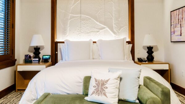 I stayed at a 5-star Four Seasons hotel in Jackson Hole, Wyoming. My $1,000-a-night room felt like a skier’s sanctuary.