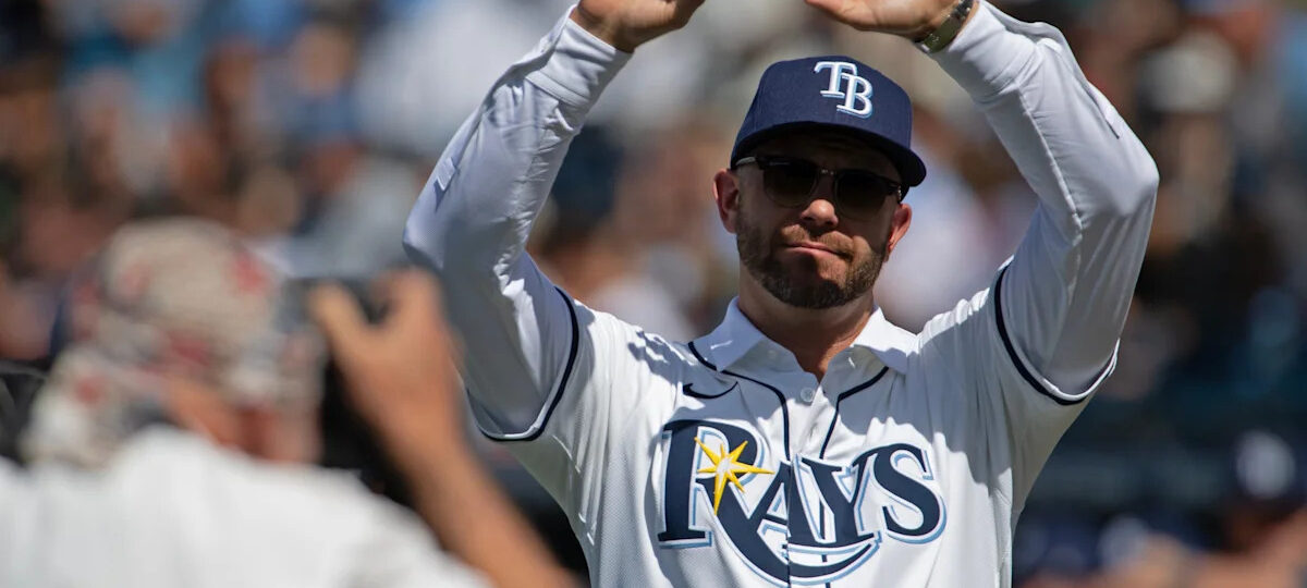 Evan Longoria to throw out first pitch before World Series Game 4