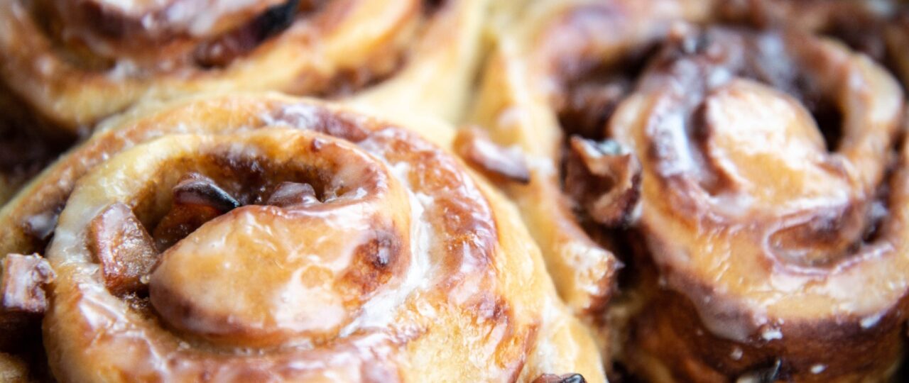 The best cinnamon roll in every state, according to diners