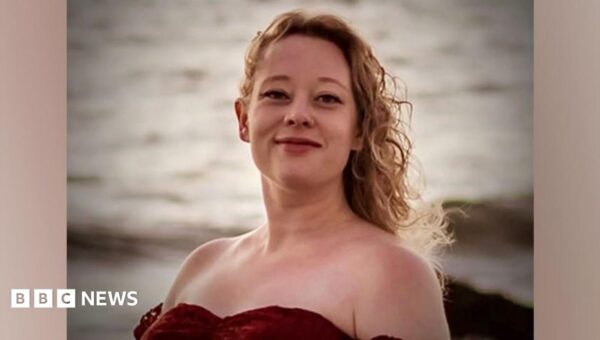 Renee Good: Family of US woman killed by ICE agent sues Trump officials