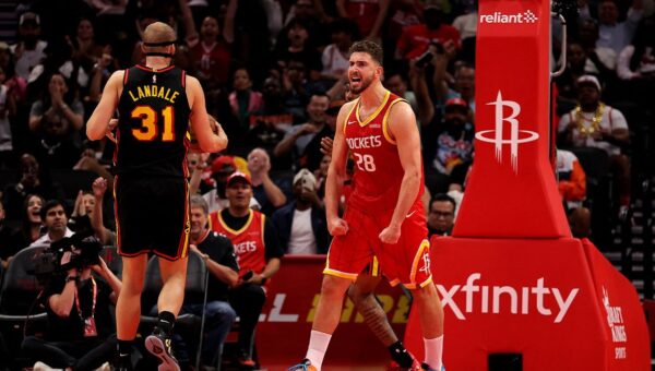 Rockets’ Alperen Sengun joins Nikola Jokic in rare club with eye-popping stats vs. Hawks
