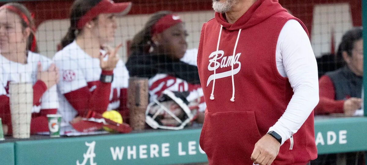 Alabama softball pitcher announces departure from sport