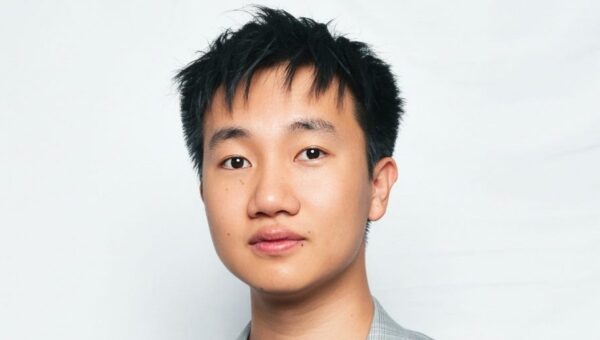 I chose to study in China over a US college. Here's how I stayed plugged into Silicon Valley.