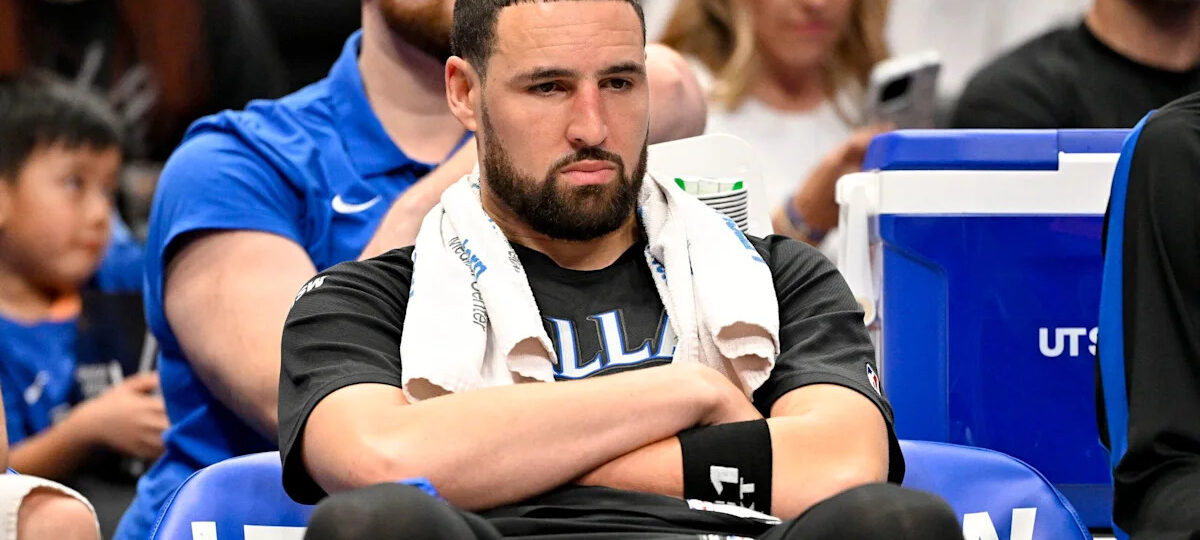 ‘Bro Is a Walking Brick,’ ‘Happens to the Best’ – NBA World Reacts to Klay Thompson’s Abysmal 0-Point Preseason Game