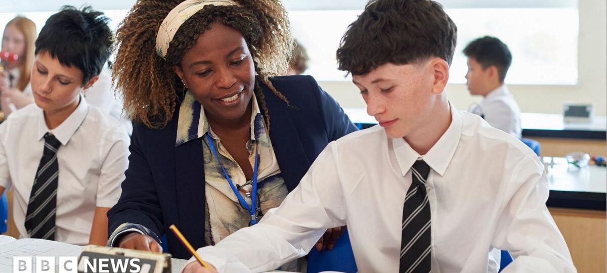Ofsted faces fresh calls to halt graded school inspections in England