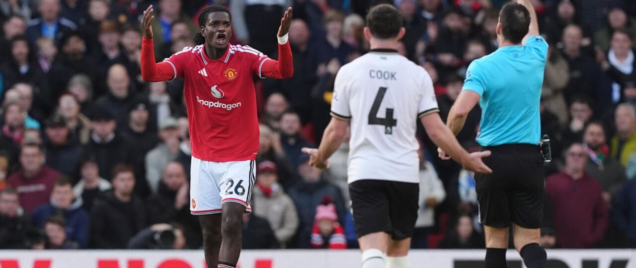 United lose to Bournemouth, Liverpool secure first league win at home