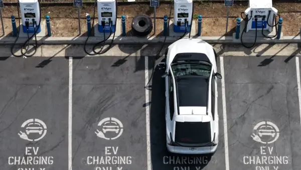 Electric vehicle sales in the US are showing signs of life