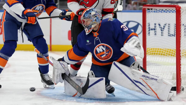 Where to watch Islanders vs. Lightning today: Channel, live stream, time, TV schedule for Saturday NHL game