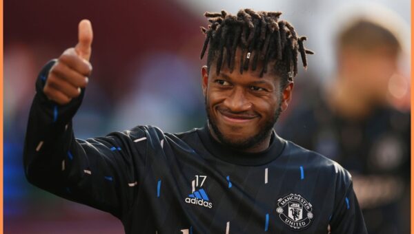 “Tactically one of the best” but a “piece of cr*p” – Former Man U star spills the beans on Old Trafford chaos
