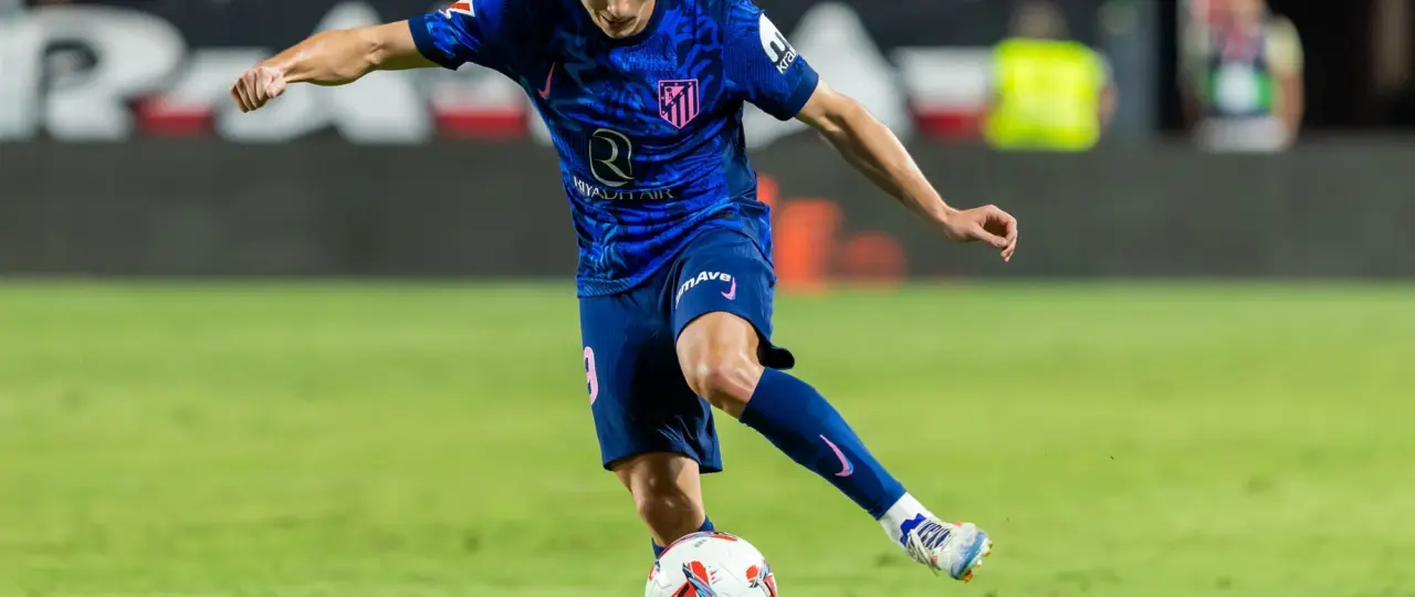 Barcelona fined just £503 for Julian Alvarez approach